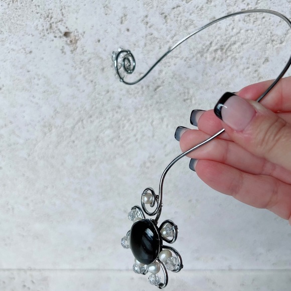 (Set) Handcrafted Wire Choker Necklace and Bracelet - Picture 7 of 12